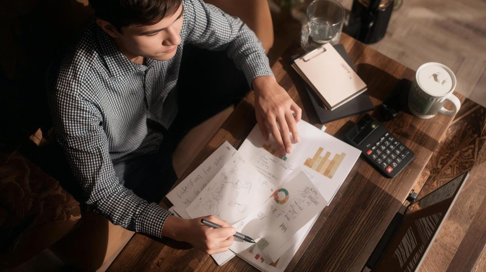 Broke Millennial Book budgeting and money planning concept